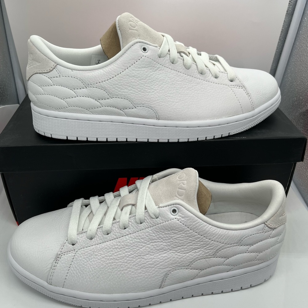 Nike air Jordan 1 centre court
